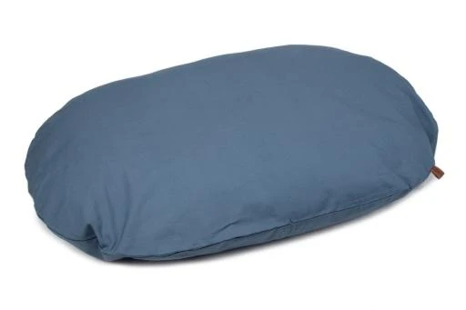 Designed By Lotte Hondenkussen Girco Ovaal Blauw 112x77x10 Cm 3 Designed By Lotte Hondenkussen Girco Ovaal Blauw 112x77x10 Cm