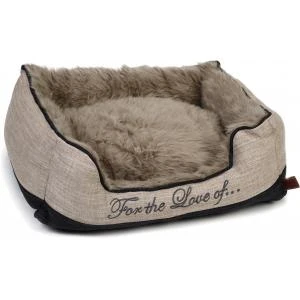 Designed By Lotte Hondenmand Dallam 65 X 60 X 20 Cm